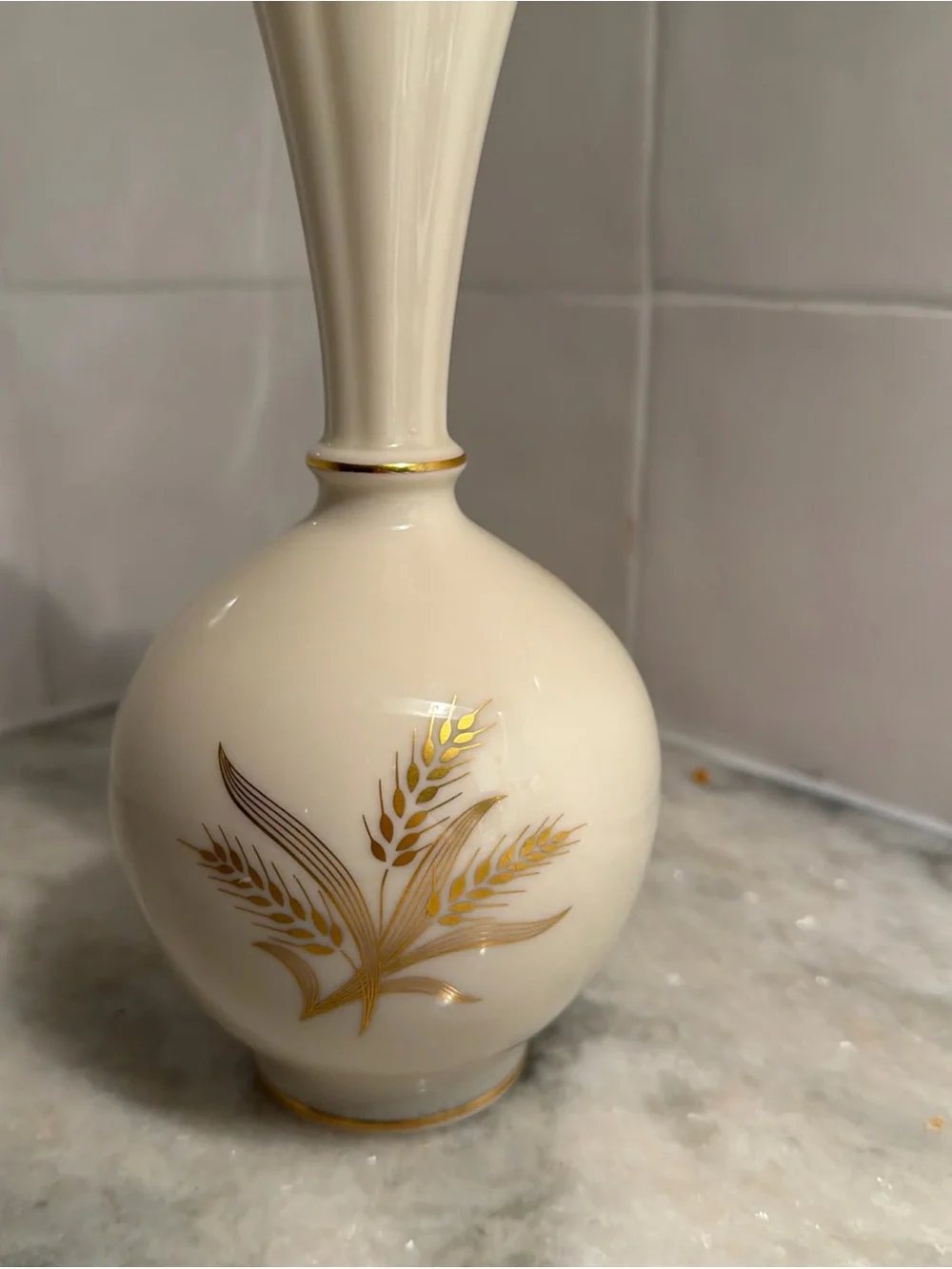 Lenox Cream Bud Vase with Gold Wheat Accent 9”